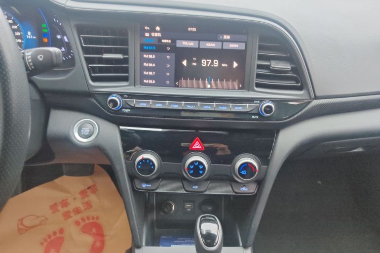 现代 领动 2019款 1.4T 双离合炫动·活力型局部细节16