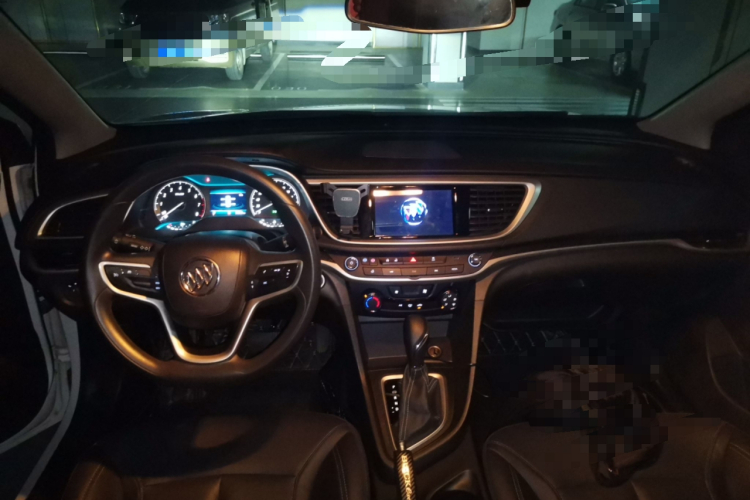 别克 英朗 2021款 改款 典范 1.5L 自动精英型中控内饰12