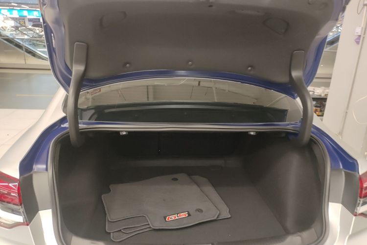 别克 君威 2021款 GS 28T 尊贵型局部细节23