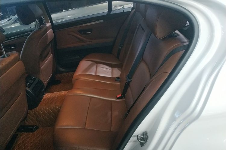 宝马5系 2014款 525Li 领先型中控内饰7004