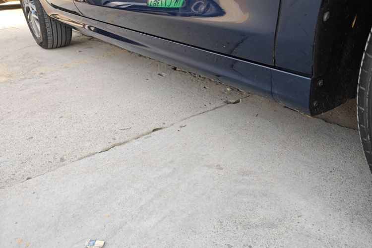 比亚迪 秦PLUS 2024款 荣耀版 DM-i 120KM领先型局部细节9001