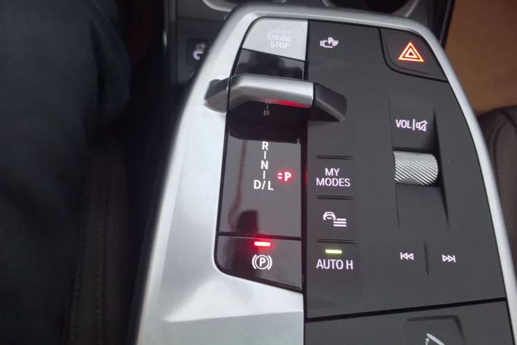 宝马X1 2024款 sDrive25Li X设计套装中控内饰18