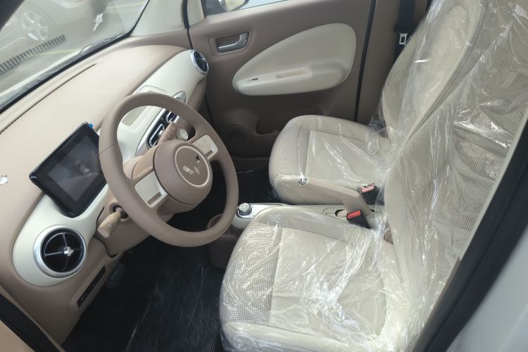 五菱汽车 宏光MINIEV 2025款 四门版 进阶款中控内饰19