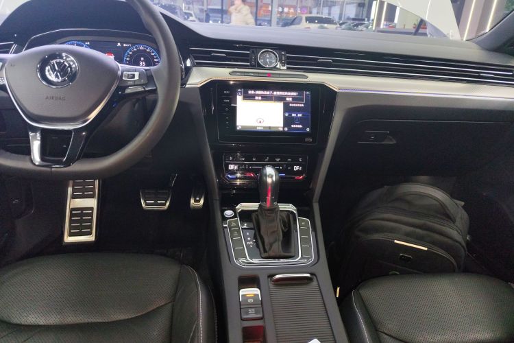 一汽-大众CC 2020款 330TSI 魅颜版 国VI中控内饰16