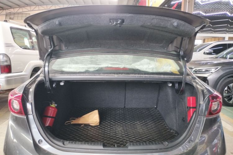 马自达3 昂克赛拉 2017款 三厢 1.5L 自动舒适型 国V局部细节23