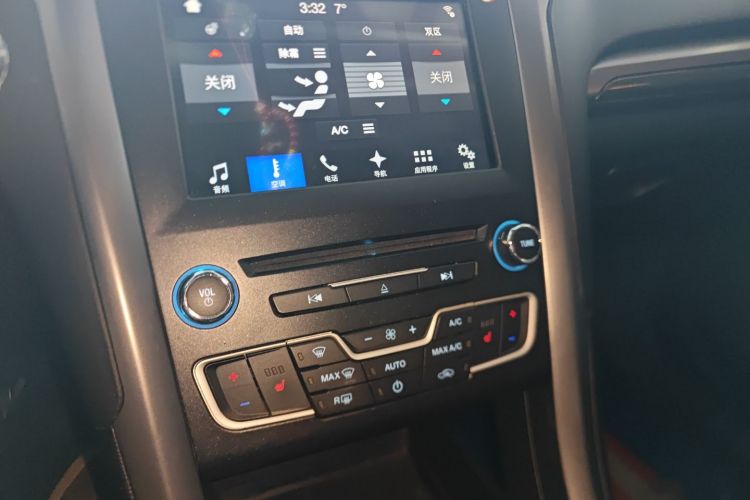 福特 蒙迪欧 2017款 EcoBoost 180 豪华型局部细节16