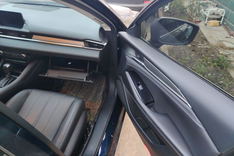 马自达 阿特兹 2020款 2.0L 蓝天豪华版局部细节9005