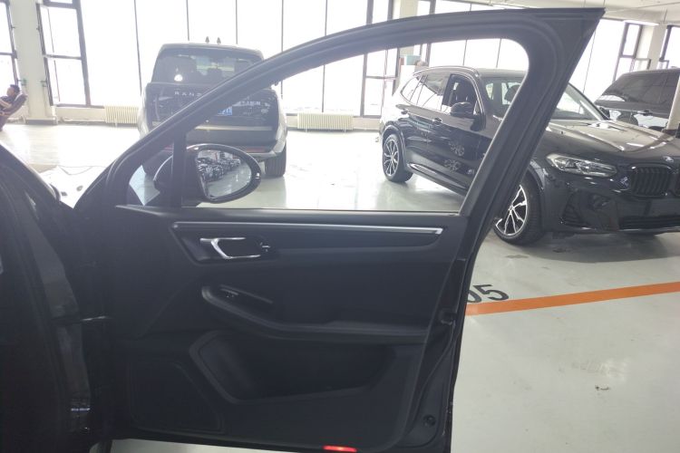 保时捷 2017款  Macan 2.0T中控内饰42