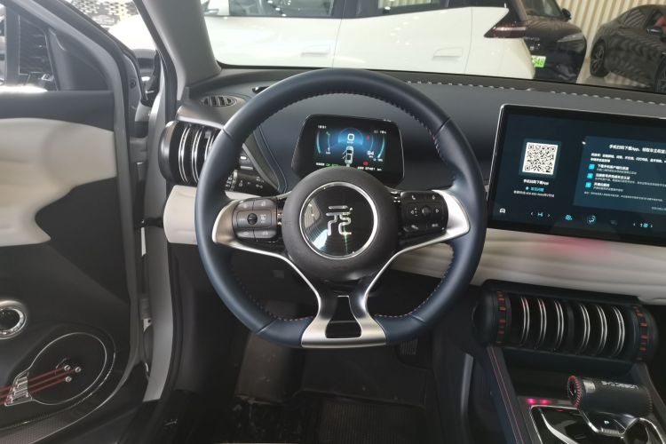 比亚迪 元PLUS 2022款 510KM 旗舰型局部细节13