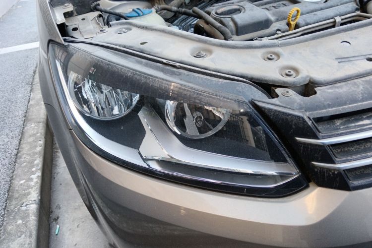 大众 途安 2015款 1.4T 手动舒适版5座车身外观6006