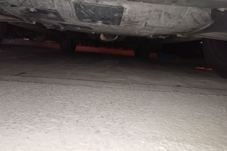 魏牌 VV7 2017款 2.0T 旗舰型局部细节9008