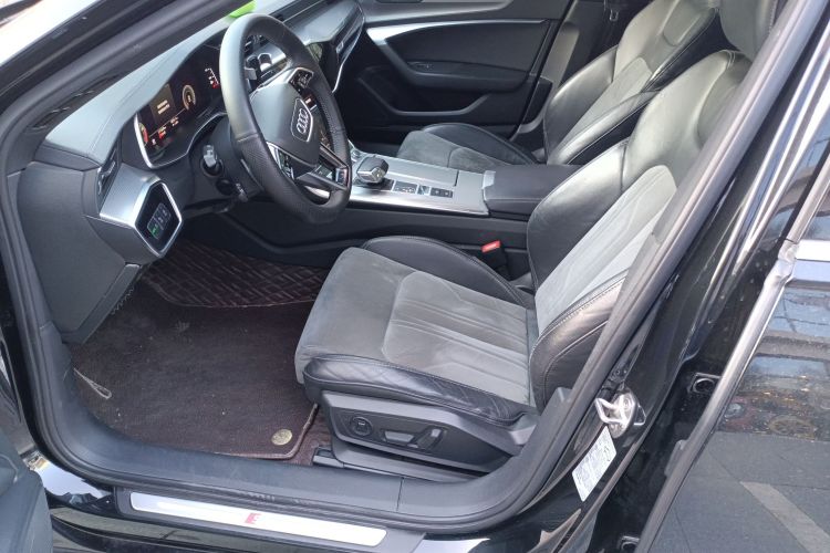 奥迪A6L 2020款 45 TFSI 臻选动感型中控内饰19