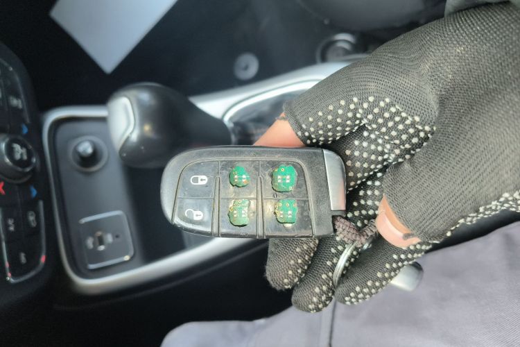 Jeep 指南者 2017款 200T 自动家享版中控内饰11