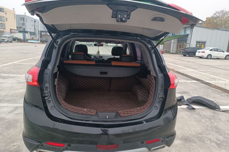 北汽威旺S50 2016款 1.5T 手动欢动精英型机舱底盘23