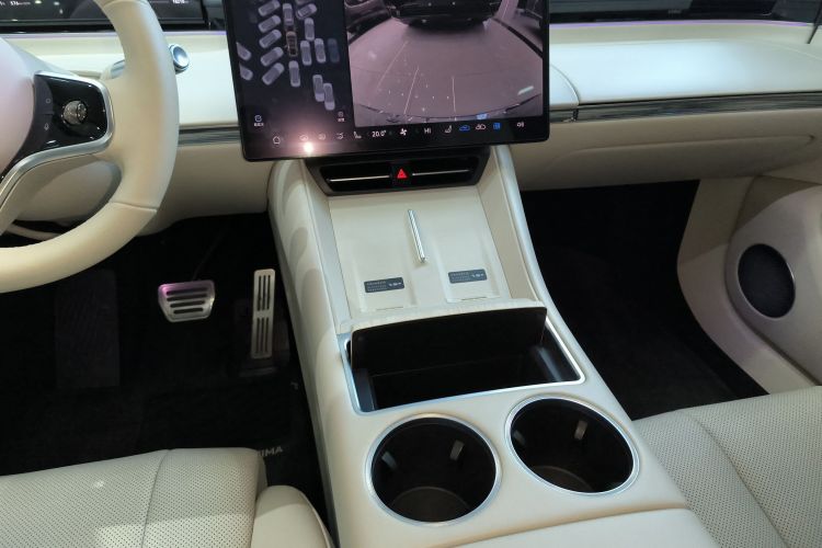 鸿蒙智行 智界R7 2024款 纯电 802km Max中控内饰18