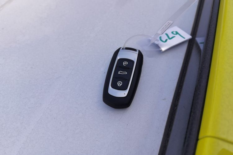 吉利银河 2025款 210km 熊猫骑士中控内饰11