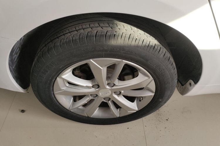 吉利汽车 帝豪GL 2020款 1.4T CVT豪华型车身外观6008