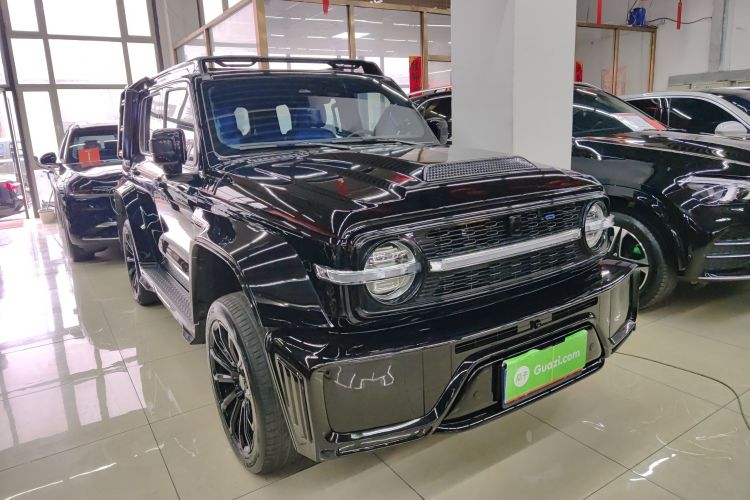 超境汽车 共创坦克300 2023款 2.0T 赛博骑士车身外观3