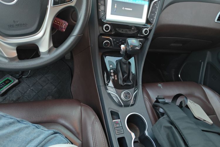 海马 福美来MPV 2017款 七座版 1.5T 自动适·享型局部细节18