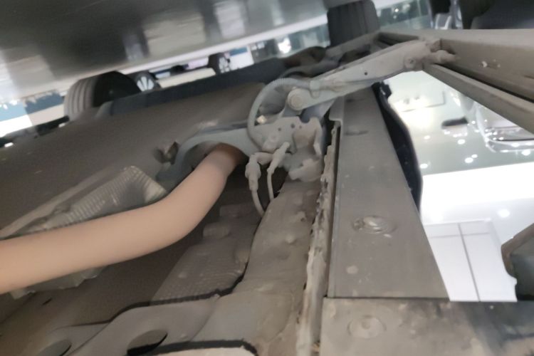 理想汽车 理想L9 2022款 Max局部细节9001