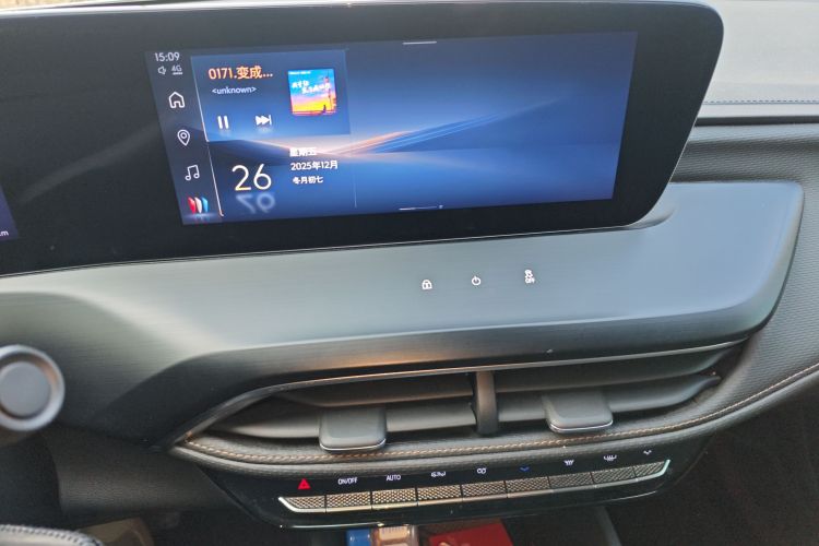 别克 威朗 2023款 Pro 乐享版中控内饰16