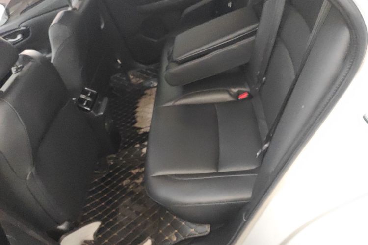 本田 享域 2022款 180TURBO CVT乐享版中控内饰7004