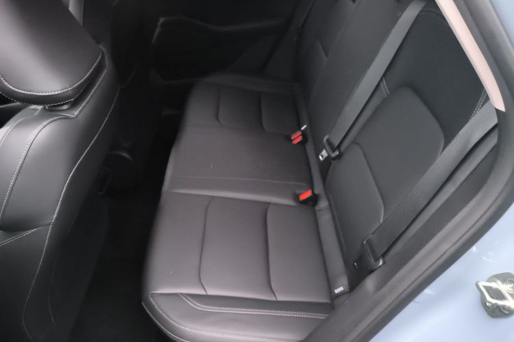 吉利汽车 帝豪 2025款 第4代 1.5L CVT星耀版中控内饰21