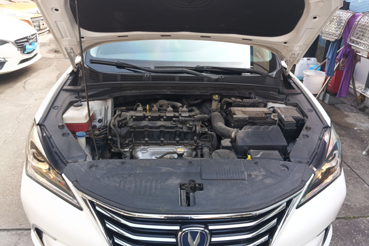 长安 逸动 2019款 1.6L GDI 手动超值版 国VI局部细节24