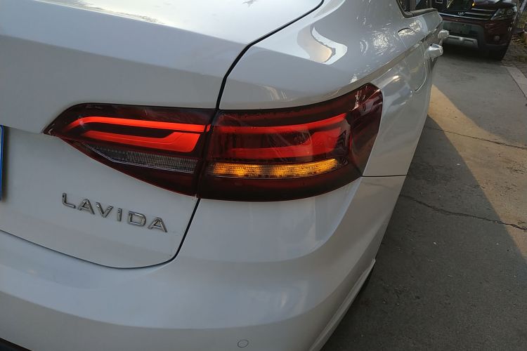 大众 朗逸 2023款 改款 1.5L 自动得逸版车身外观6006