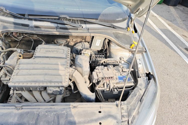 大众 捷达 2015款 1.6L 自动时尚型局部细节9007