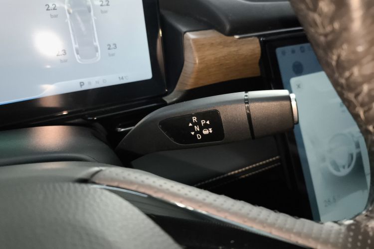 小鹏P5 2022款 550P中控内饰18