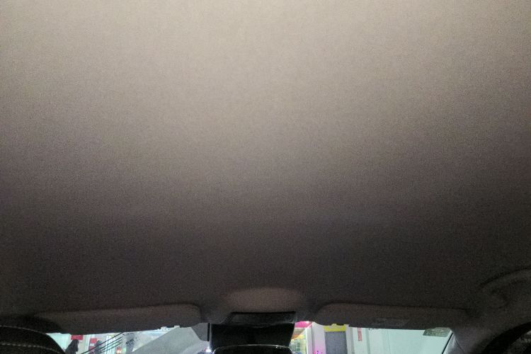 哪吒汽车 哪吒U 2021款 Pro 500 环球版中控内饰22