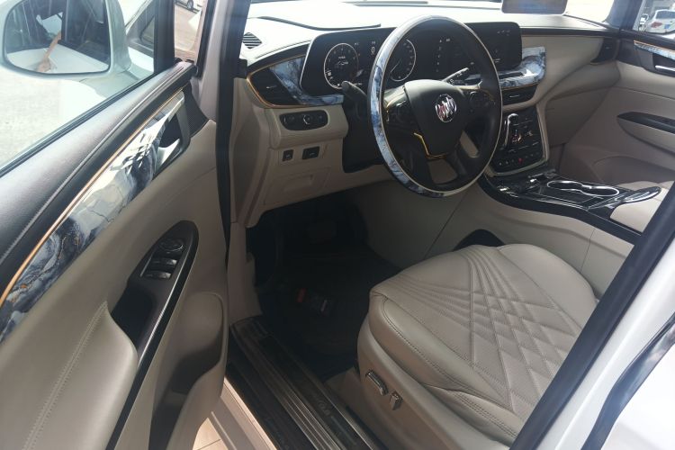 别克GL8 2021款 ES陆尊 653T 舒适型中控内饰20