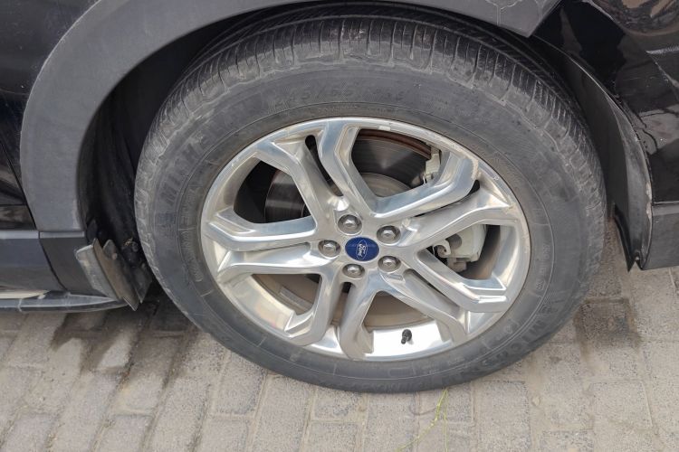 福特 锐界 2016款 EcoBoost 245 两驱豪锐型 7座车身外观10