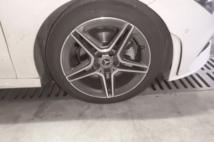 奔驰CLA 2021款 CLA 200 猎跑车车身外观10