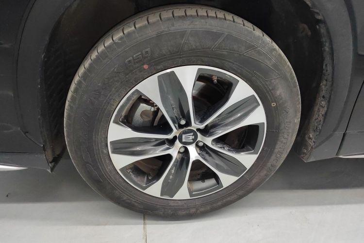 丰田 皇冠陆放 2021款 2.5L HEV四驱精英版车身外观6007