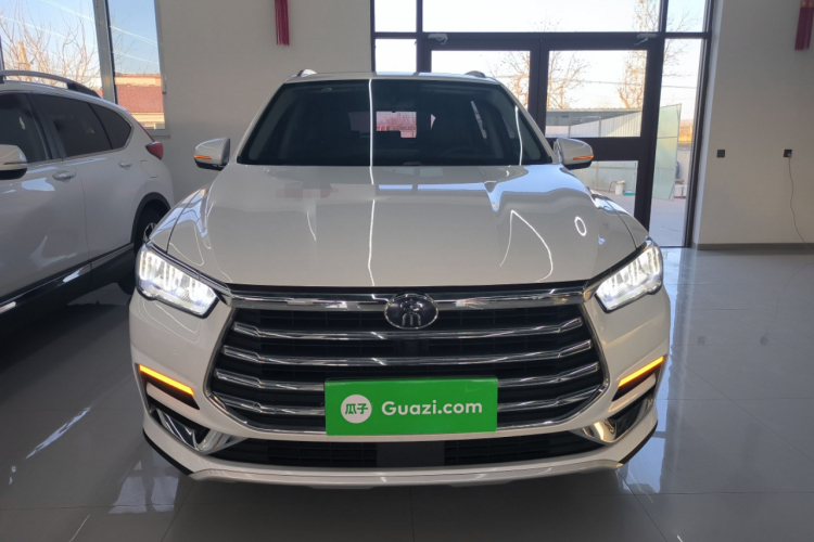 比亚迪 宋Pro 2019款 1.5T 自动精英型车身外观2