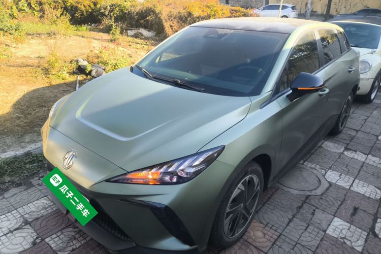 名爵 MG4 EV 2022款 425km 豪华版车身外观1