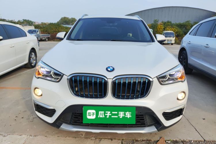 宝马X1新能源 2019款 xDrive25Le 里程升级版车身外观2