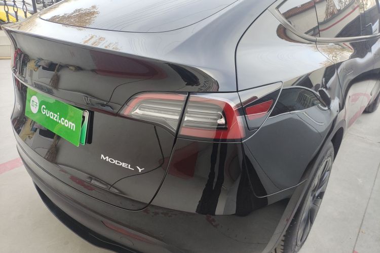特斯拉 Model Y 2023款 后轮驱动版车身外观6006