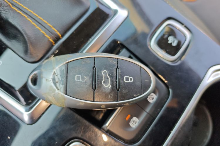 奔腾T77 2019款 230 TID 自动豪华型 国V中控内饰11