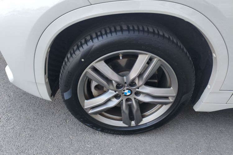 宝马X2 2022款 sDrive25i M运动套装车身外观6007