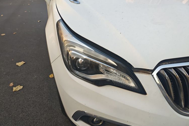 别克 昂科威 2016款 20T 两驱精英型车身外观8