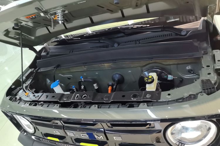 吉利银河 2025款 210km 熊猫骑士机舱底盘24