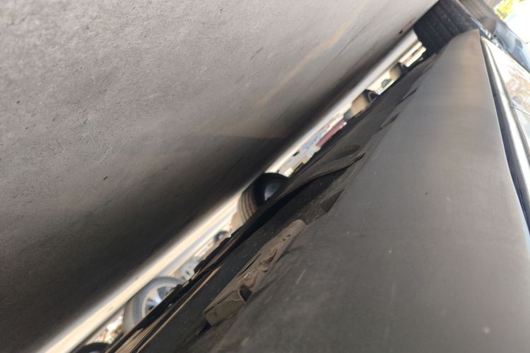 比亚迪 汉 2020款 DM 四驱性能版尊贵型局部细节9002