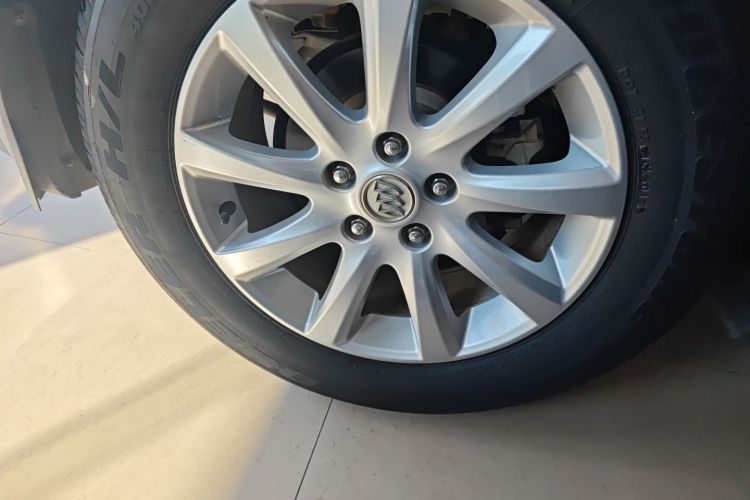 别克 昂科威 2018款 20T 两驱领先型车身外观6008