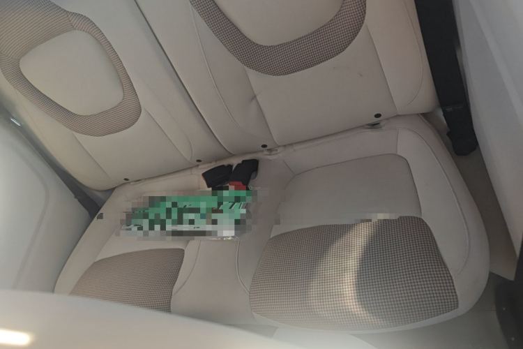 五菱汽车 宏光MINIEV 2024款 第三代 215km 进阶版中控内饰21