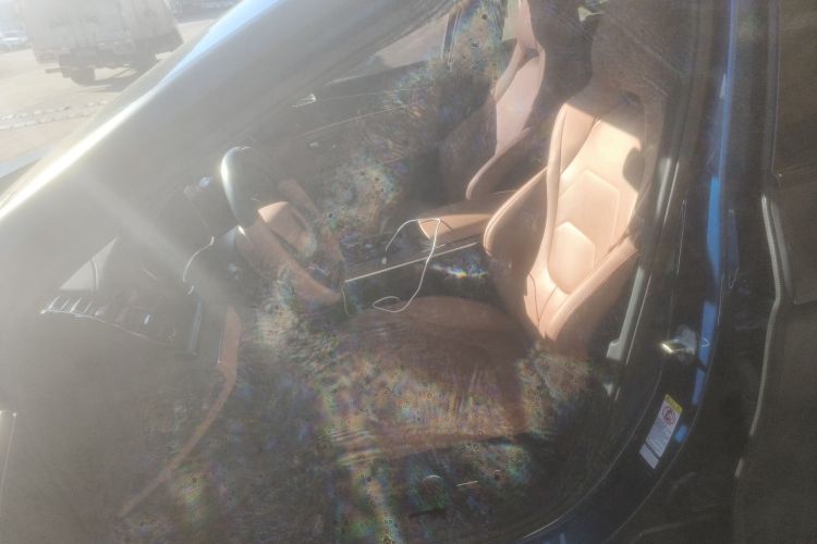 比亚迪 汉 2022款 DM-i 121KM 尊享型中控内饰19