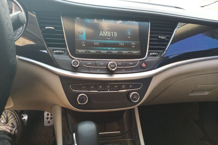 别克 威朗 2018款 三厢 15S 自动领先型中控内饰16