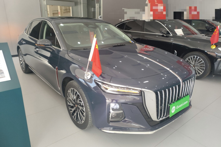 红旗H5 2023款 2.0T 自动智联旗领版车身外观6002